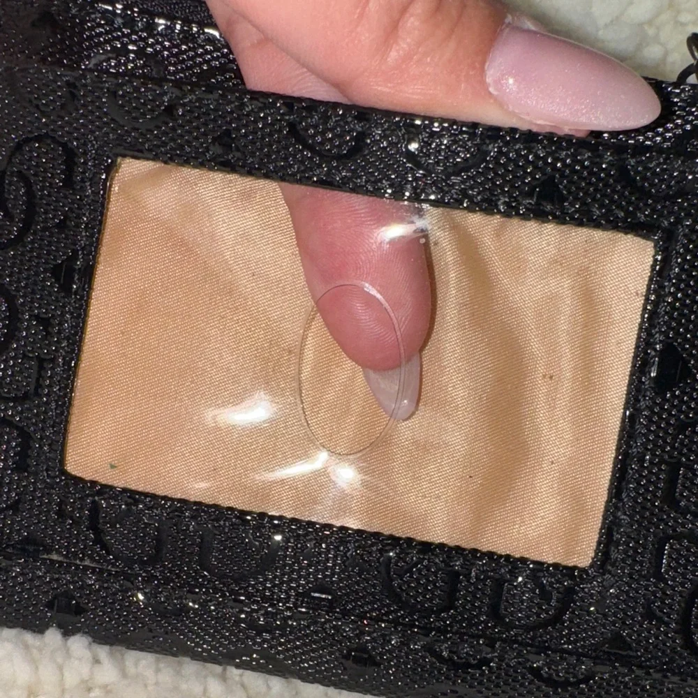 GUESS- Black and Tan Women's Card Holder - Picture 6 of 17